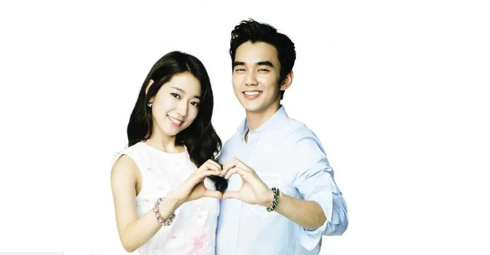 	Park Shin Hye dan Yoo Seung Ho dipasangkan dalam sebuah iklan (Naver)