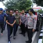 Samanhudi Anwar saat digelandang ke Mapolda Jatim. (Dian Kurniawan/Liputan6.com)