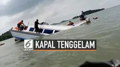 Kecelakaan kapal tenggelam terjadi di perairan Kepulauan Riau. Kapal cepat membawa ratusan kotak sayuran karam setelah menabrak batu karang.