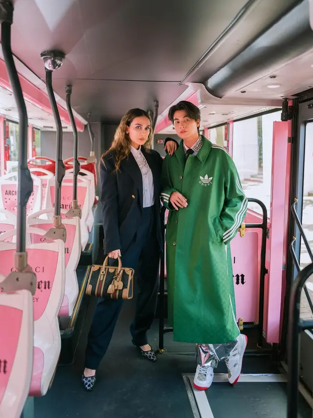 7 Potret Luna Maya Hadiri Event Gucci di Sydney, Tampil Menawan