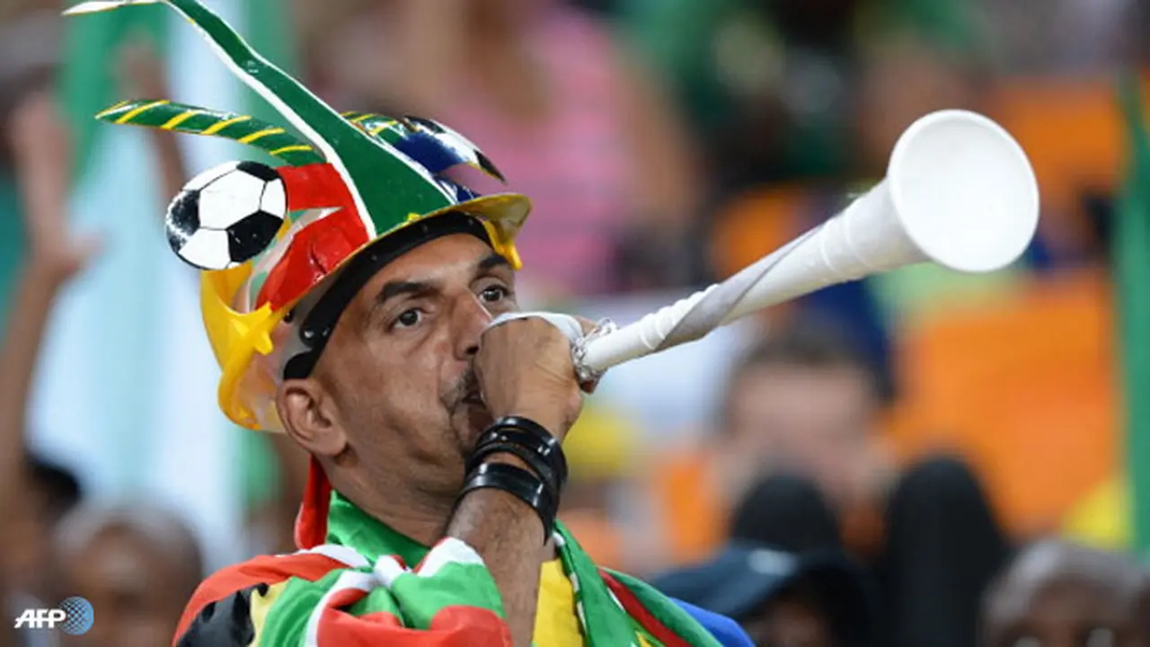 vuvuzela-130413-logo.jpg