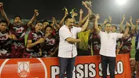 Persis Solo menjuarai Trofeo Kebangkitan di Stadion Manahan, Solo, Sabtu (1/4/2017). (Bola.com/Romi Syahputra)