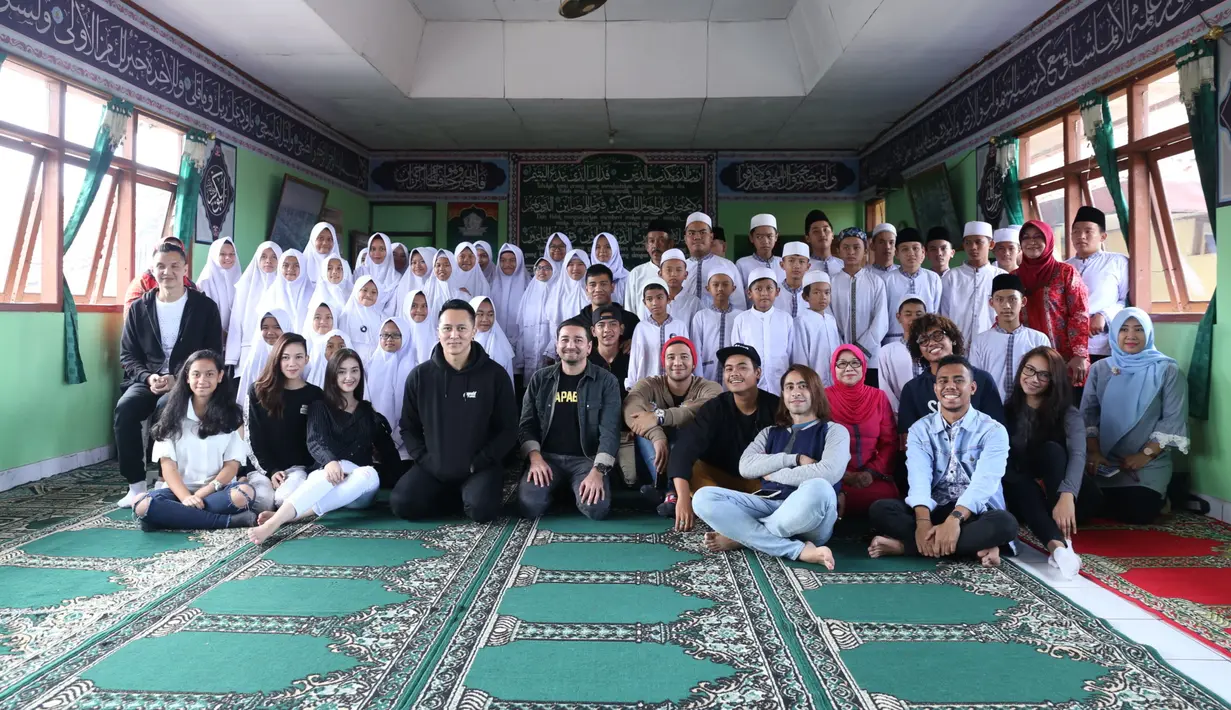 Namun dirinya tak mau merasakan hal tersebut. Justru Ranty Maria senang saat bertemu para penunggu panti. (Nurwahyunan/Bintang.com)