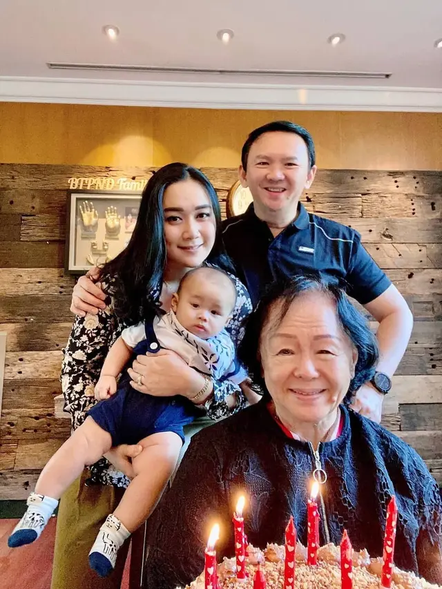 6 Potret Harmonis Keluarga Kecil Ahok yang Jarang Tersorot