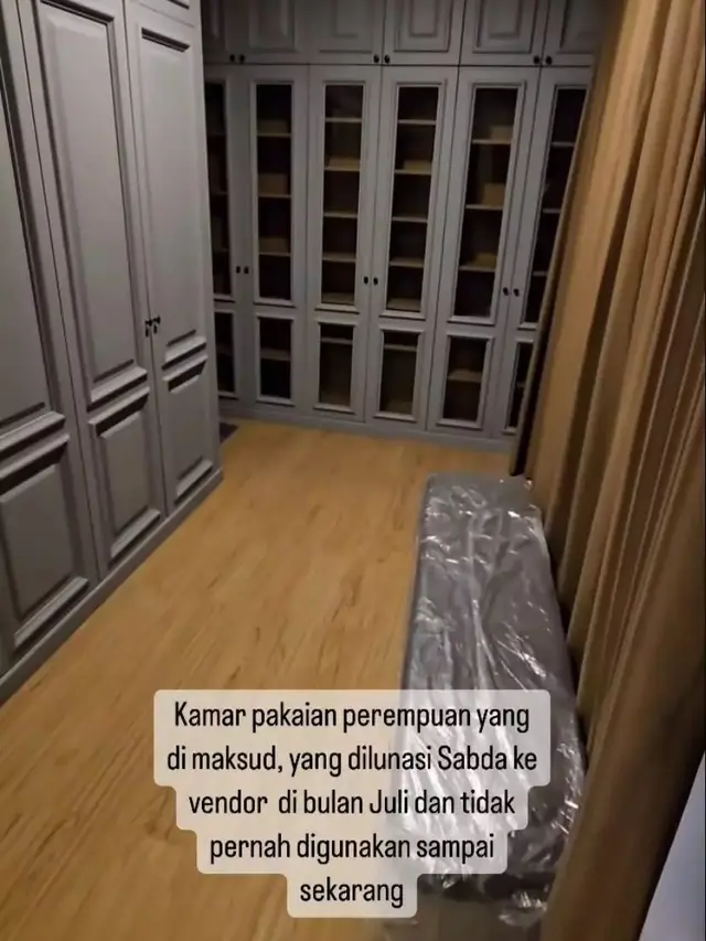 8 Potret Kamar Pakaian Wulan Guritno di Rumah Sabda Ahessa, Sempat Digugat