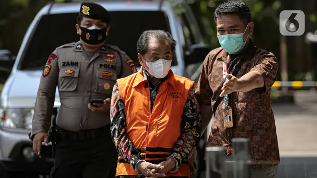 Bupati Banjarnegara Budhi Sarwono Kembali Menjalani Pemeriksaan di KPK