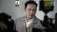 Merasa Dirugikan hingga Rp 10 Miliar, Elza Syarief Laporkan Farhat Abbas ke Polisi