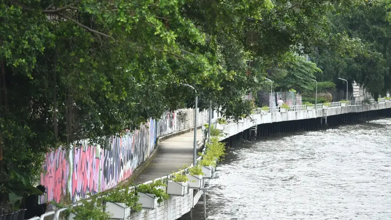 Jalur Pejalan Kaki dan Sepeda