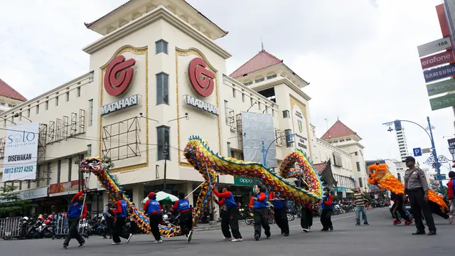 Kirab Cap Go Meh di Solo