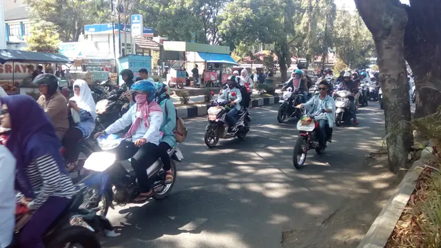 Pawai taaruf penyambutan 1 Muharram 1440 H di Garut