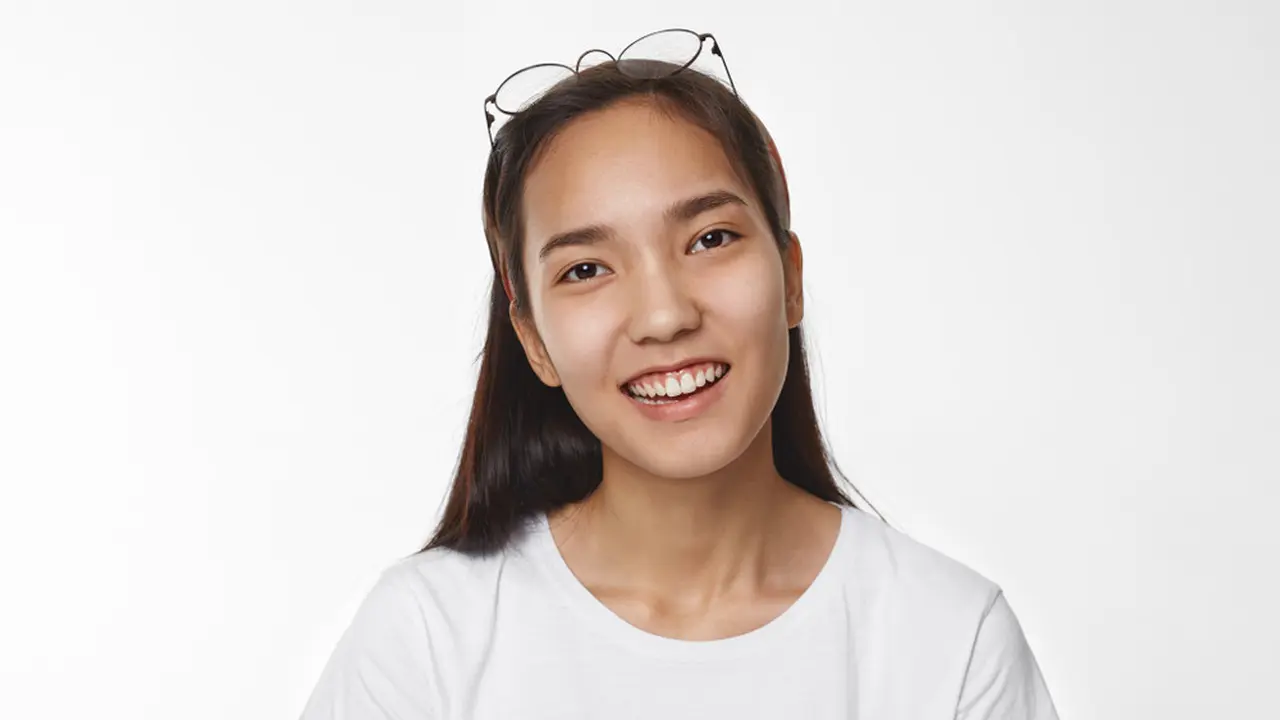 Punya Dahi Lebar dan Bingung Mau Gaya Rambut Apa? Tidak Usah Khawatir, Ini Dia Gaya Rambut yang Bisa Kamu Pilih!