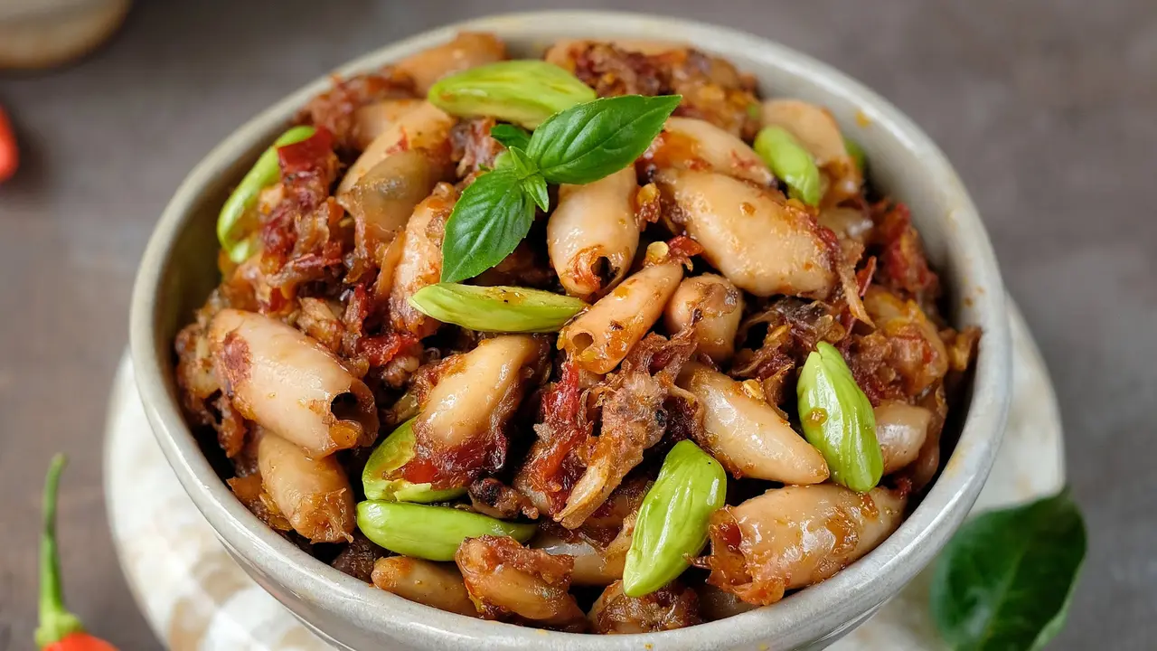 sambal cumi pete
