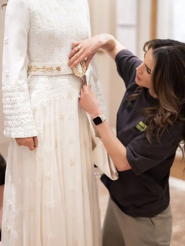 Putri Iman dari Yordania saat pesta henna