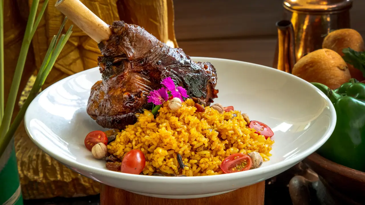 nasi kebuli daging kambing sapi