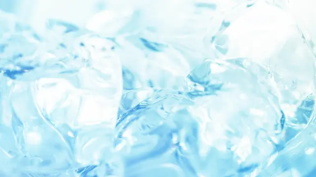 Kompres Dingin di Pangkal Hidung