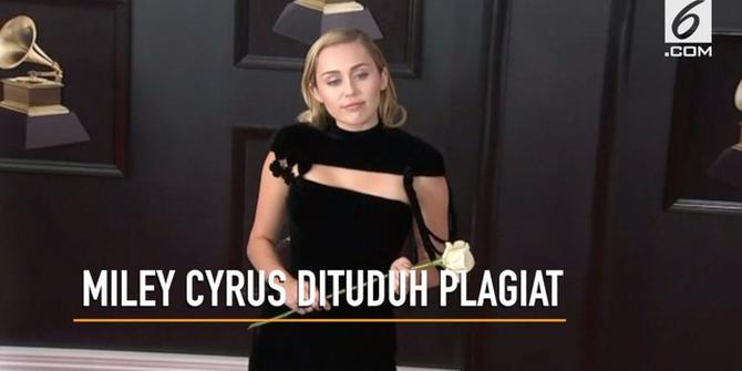 VIDEO: Miley Cyrus Dituduh Jiplak Lirik Lagu Jamaika