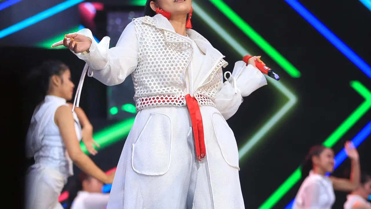 [Bintang] Siti Badriah