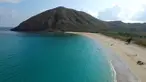 Nusa Tenggara Barat memiliki sejumlah destinasi wisata alam dan bahari yang memesona. Eksotisme pantai dan laut yang berair biru nan jernih siap memanjakan mata wisatawan.