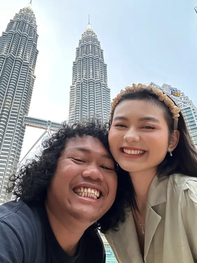 Batal Nyalon di Pilkada, Ini 7 Momen Marshel Widianto Liburan Bareng Istri