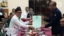 Partai Kebangkitan Bangsa (PKB) mendaftarkan 580 nama Bakal Calon Legislatif ke Komisi Pemilihan Umum (KPU) Republik Indonesia. (Liputan6.com/Helmi Fithriansyah)