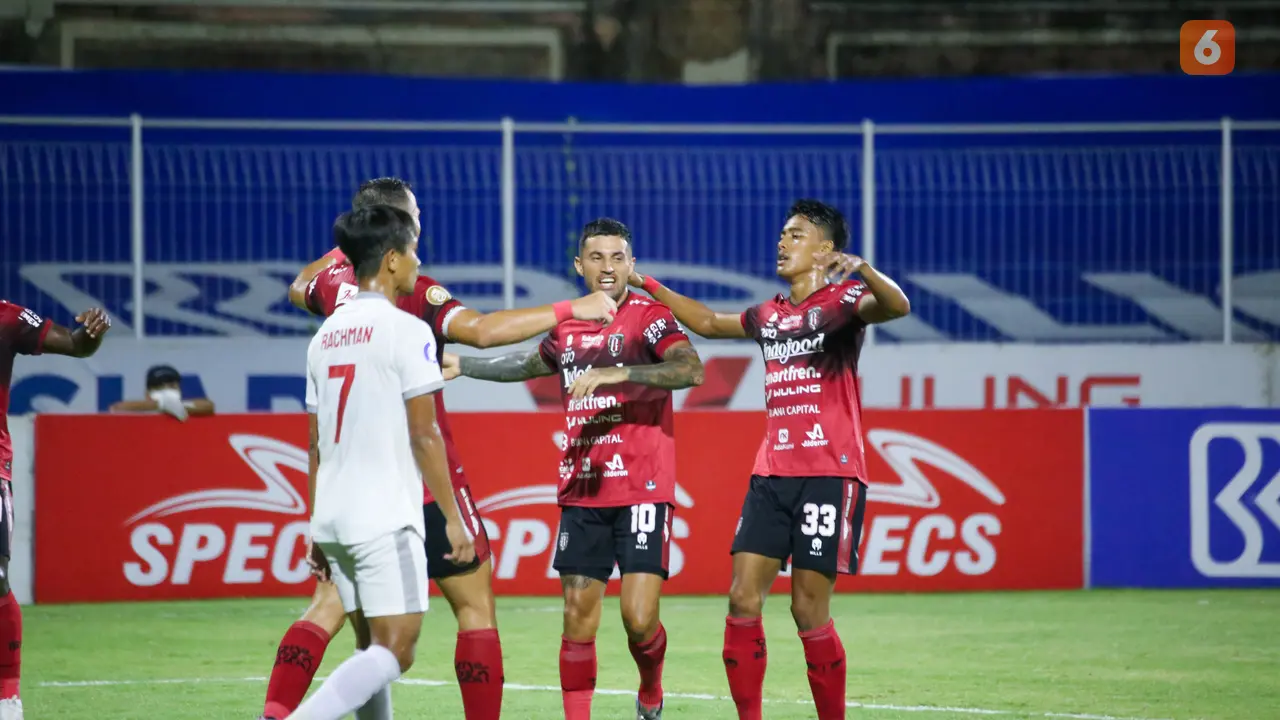 Bali United Vs PSM Makaassar