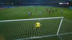Barcelona mengunci gelar Liga Spanyol usai menaklukkan Deportivo La Coruna 4-2. Lionel Messi menjadi penentu gelar dengan memboron...
