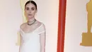 <p>Penampilan Rooney Mara juga menarik disimak. Pasalnya, ia menggunakan kembali gaun putih dari koleksi Alexander McQueen di tahun 2008. Foto: Instagram.</p>