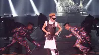 G-Dragon merilis film dokumentar saat dirinya tengah beraksi di atas panggung hanya untuk penggemar.