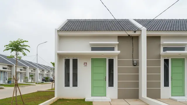 Teras Sederhana dengan Aksen Warna Cerah
