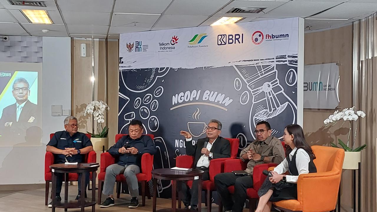 Direktur Utama Bank Rakyat Indonesia (BRI) Sunarso buka-bukaan soal penghapusan kredit macet UMKM yang terimbas Covid-19