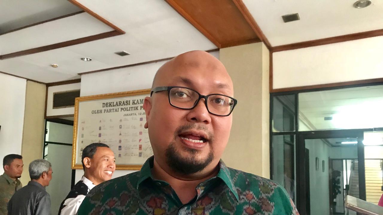 Komisioner KPU Ilham Saputra (Liputan6.com/Yunizafira)