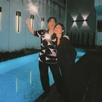 Vidi Aldiano dan aktris, Sheila Dara, dok: (@vidialdiano)