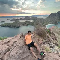 Potret Jhony Saputra, Anak Haji Isam yang dekat dengan Happy Asmara (Sumber: Instagram/jonisaputra09)