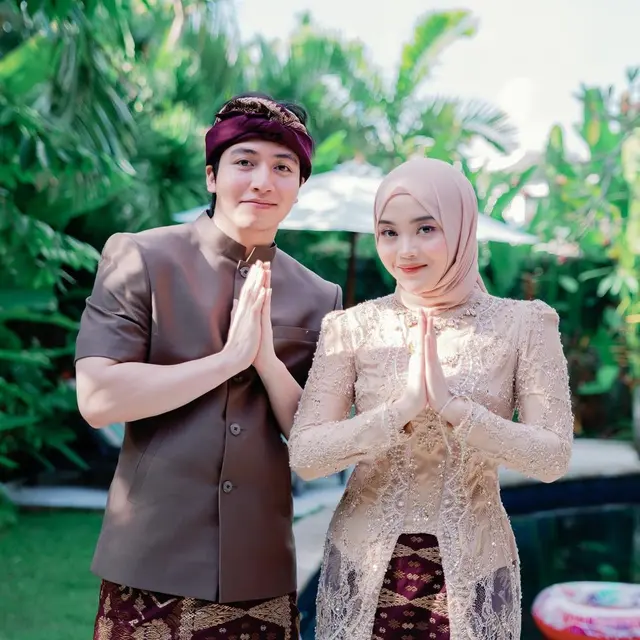 6 Potret Putri Delina dan Jeffry Reksa di Rentetan Pernikahan Mahalini – Rizky Febian