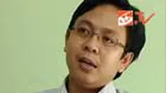 Menurut pengamat politik Burhanuddin Muhtadi, isu reshuffle kabinet membuktikan rapuhnya koalisi yang ada di Setgab. Terbentuknya Setgab tak dapat meredam rivalitas di antara partai-partai di dalamnya. 