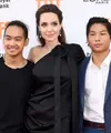 Sejak menggugat cerai Brad Pitt, Anglenia Jolie memang berjuang sendiri dalam hidupnya, terutama untuk mengurus buah hatinya. Selain itu, Jolie juga pernah mengalami gangguan kesehatan belum lama ini. (AFP/Emma McIntyre)