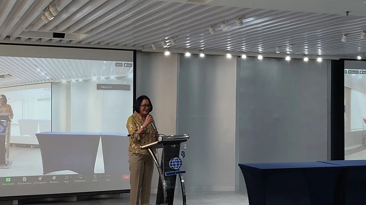Direktur Sumber Daya Manusia PT Surveyor Indonesia, Lussy Ariani Seba