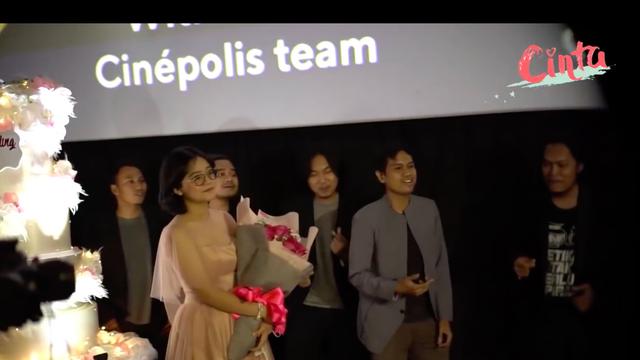 Momen Uya Kuya dan Istri Rayakan Hari Jadi Pernikahan. (Sumber: Instagram/astridkuya dan YouTube/Cinta)