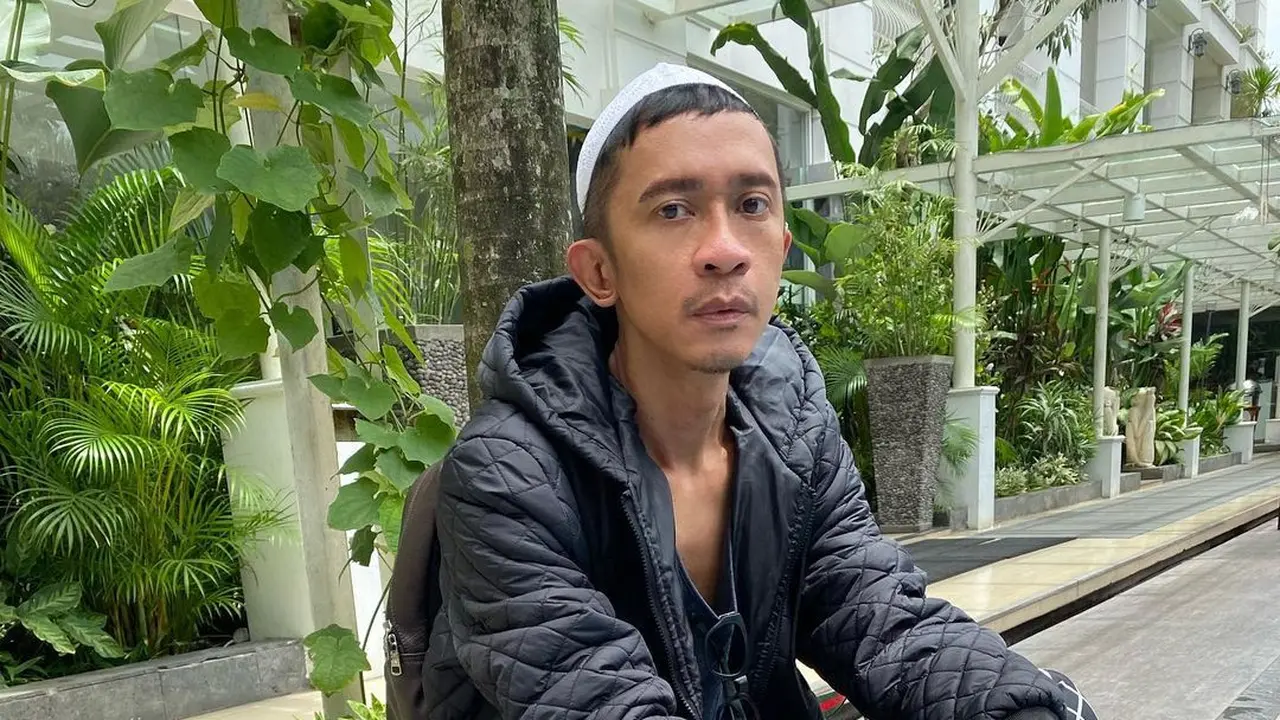 Potret Aming Sudah Hijrah