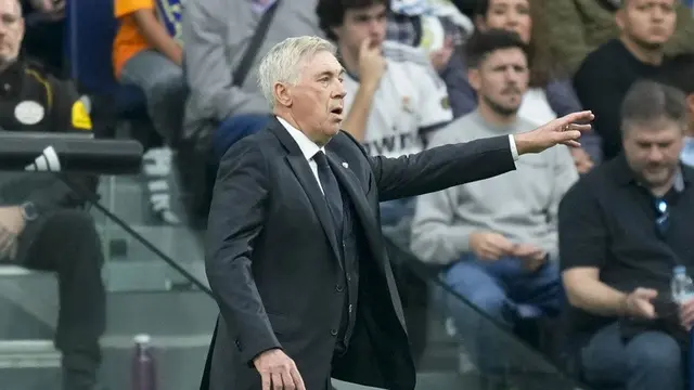 Pelatih Real Madrid, Carlo Ancelotti (c) AP Photo/Jose Breton