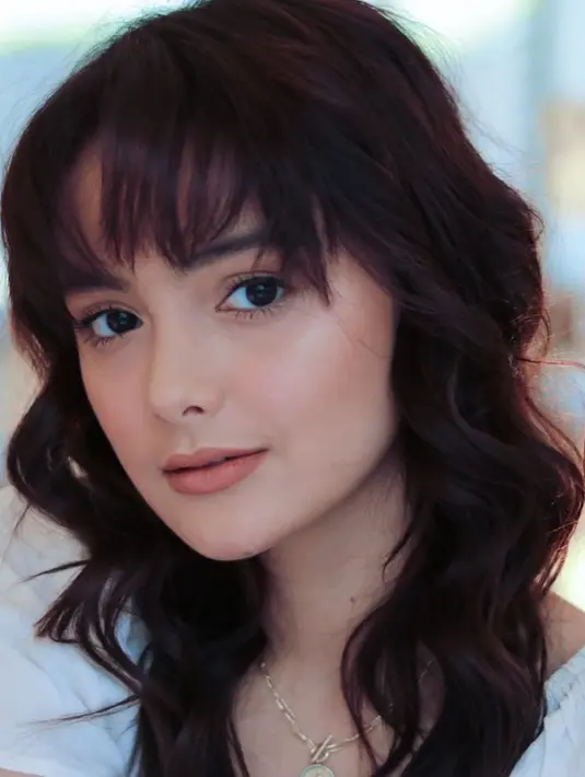 Di sisi lain, bagi Amanda memiliki mimpi setinggi-tinggi juga hal penting dalam kehidupan setiap orang. Ia pun bermimpi untuk bisa terus meningkatkan kualitas dalam kariernya di masa depan. (Instagram/amandarawles)