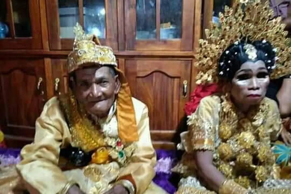 Salimung dan Endang, pasangan lanjut usia yang baru saja menikah (Istimewa)