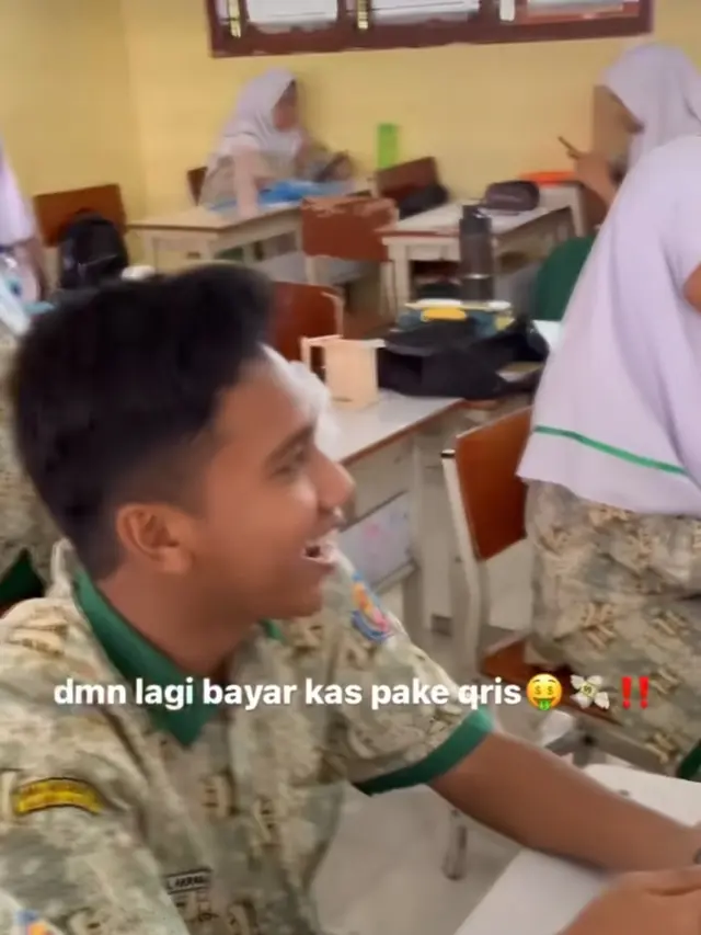 Bendahara Kelas di Aceh Tagih Uang Kas Pakai Qris