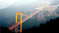 Menurut laman Highest Bridge, karya ini adalah jembatan lengkap ke dua tertinggi sedunia, setelah jembatan Siduhe di provinsi Hubei, China. (Sumber sohu,com)
