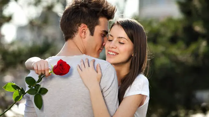 (c) shutterstock
