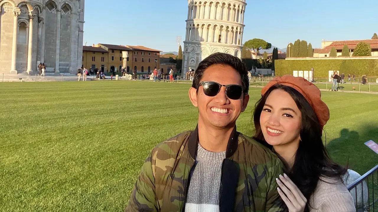 Usai dari Bali, Ini 7 Momen Bulan Madu Belva Devara dan Istri Ke Italia