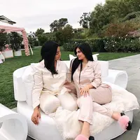 Persahabatan Jordyn Woods dan Kylie Jenner memang sangat kuat. Keduanya bahkan tinggal bersama. (instagram/jordynwoods)