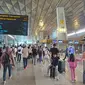 Tercatat pada hari Minggu, 30 Juni 2024, terdapat 183 ribu pergerakan penumpang, baik pergi ataupun datang di bandara tersibuk di Indonesia itu.