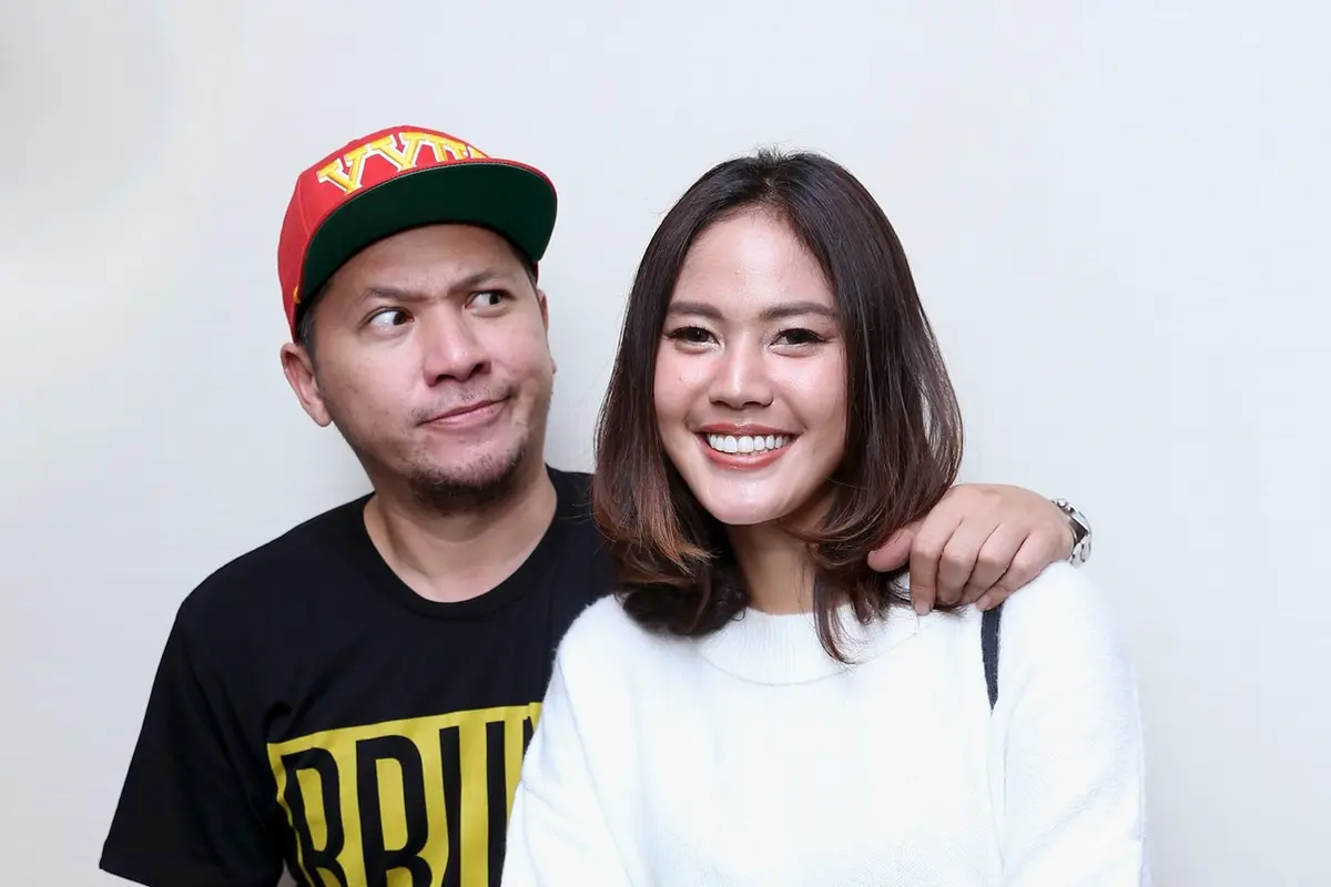 [Bintang] Gading Marten - Della Dartyan