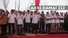 Hujan membuat Jokowi dan Wapres JK nyaris batal salat Jumat bersama dengan peserta aksi damai 2 Desember di Monas.